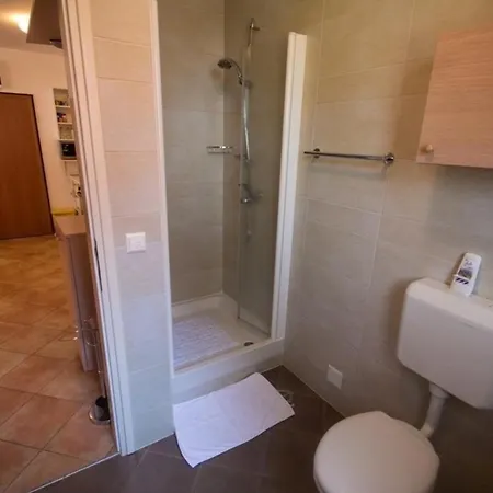 Fuer 4 Personen Ca 45 M In Novigrad, Adriakueste Kroatien Westkueste Von Istrien * Karpinjan