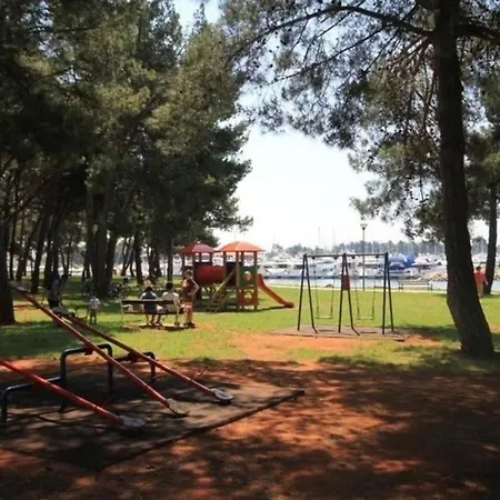 Apartment Fuer 4 Personen Ca 45 M In Novigrad, Adriakueste Kroatien Westkueste Von Istrien *